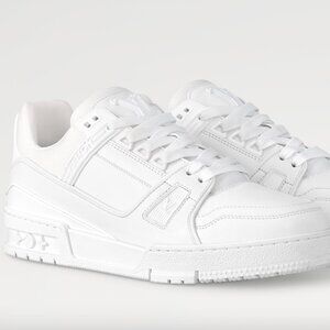 Louis Vuitton LV Trainer Sneaker White Men's (LV size 8.5, USA size 9.5)